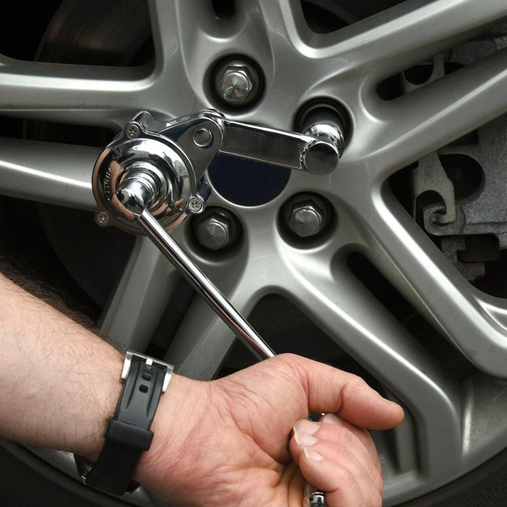 🔥 Essential for families 🔥 Car tire nut disassembly tool kit (49% discount)