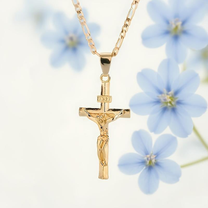 ✨✝️ Gold Crucifix Necklace – Detailed INRI Motif, Adjustable Figaro Chain & Hypoallergenic Finish 💛